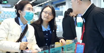 首届医疗器械创新转化铁三角生态建设大会圆满结束：驼人康君展台成焦点，健康生活理念引热潮！